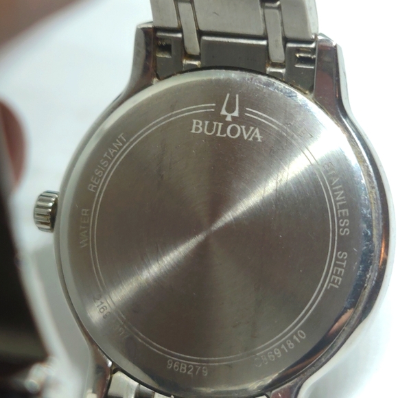 Mens Bulova Dress Watch - Picture 7 of 7